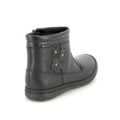 Clarks - Scooter Go Gtx 261510376f - F Fit (black Leather) -Camel Favour clarks scooter go gtx f fit black leather boots 1657013733 261510376F 03