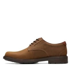 Clarks - Un Shire Low 261745808h - H Fit (brown Waxy Leather) -Camel Favour clarks un shire low h fit brown waxy leather comfort shoes168924389126174580 5