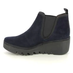 Fly London - Byne Blu P501349-023 (navy Suede) -Camel Favour fly london byne blu p501349 023 navy suede wedge boots 1691497382 028134973 05