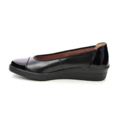 Gabor - Petunia 06402.37 (black Patent Leather) -Camel Favour gabor petunia 06 402 37 black patent leather comfort slip on shoes 1676545663 040640241 05