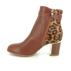 Lotus - Monica Greeve Ulb307-21 (tan) -Camel Favour lotus monica greeve tan heeled boots 1660035279 009330721 05