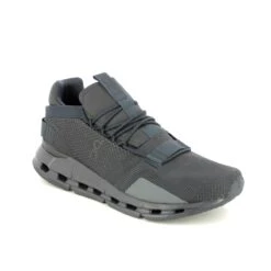 On Running - Cloudnova Mens 2699822- (black)