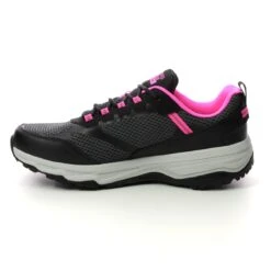 Skechers - Go Run Trail 128200-36 (black Pink) -Camel Favour skechers go run trail 128200 bkpk black pink trainers 1682433088 666820036 06