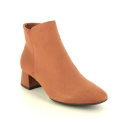 Tamaris - 25317-41-305 Antonella (cognac Tan) -Camel Favour tamaris antonella 25317 41 305 cognac tan heeled boots 1690365856 991531710 01