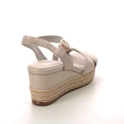 Tamaris - 28001-20-489 Jhila 70 Wedge (light Gold) -Camel Favour tamaris jhila 70 wedge 28001 20 489 light gold espadrilles 1678105710 991800126 03